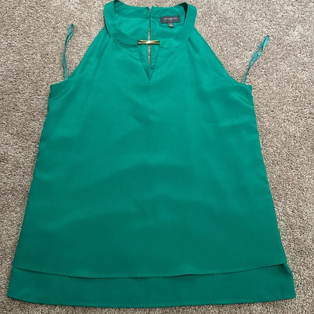 The Limited Green Tank Top - Picture 1 of 3